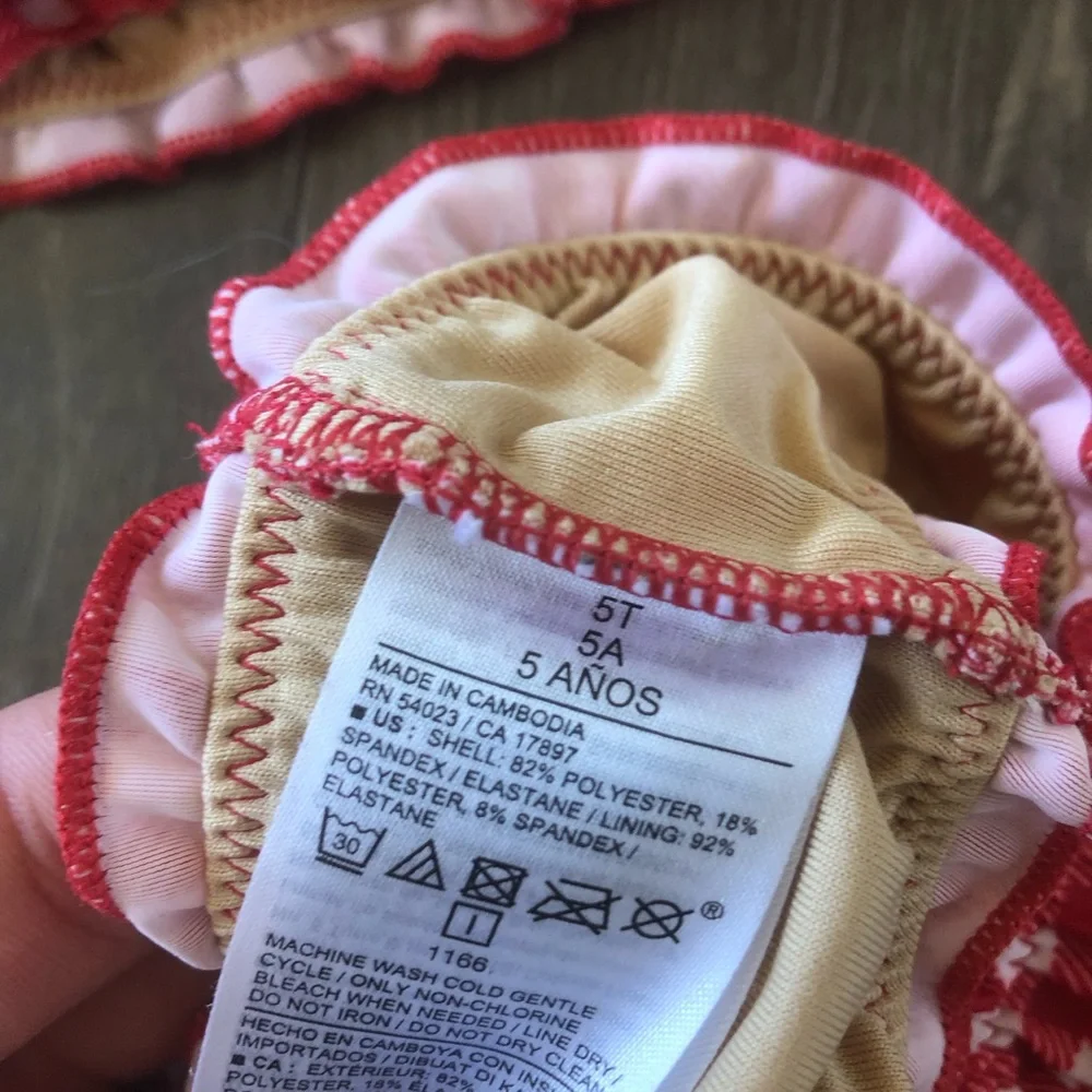 Girls Old Navy Red and White Gingham Two-Piece Swim Set | Size 5T - Picture 3 of 3